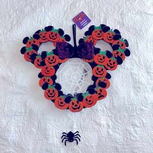 Disney Minnie Mouse Pumpkin Halloween Wreath